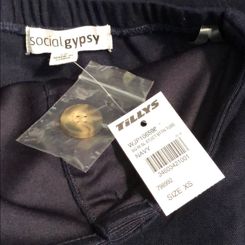 NWT Tilly’s Social Gypsy Button Front jumpsuit XS… - image 7